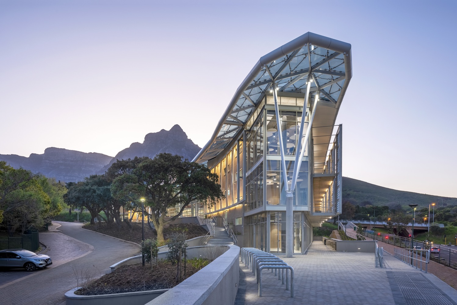 UCT Hasso Plattner d-school Afrika — image 2