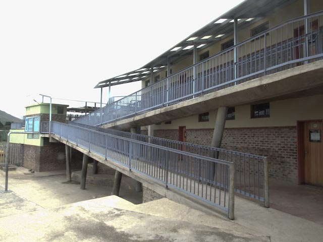 7 Fountains Primary School — image 5