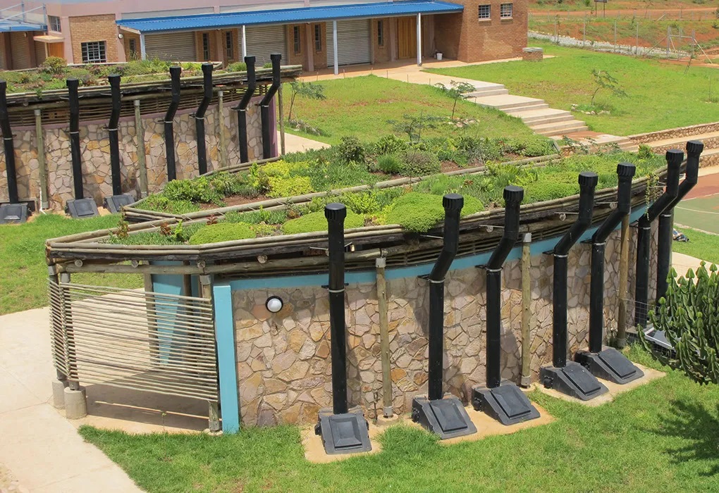 Vele Secondary School — image 8